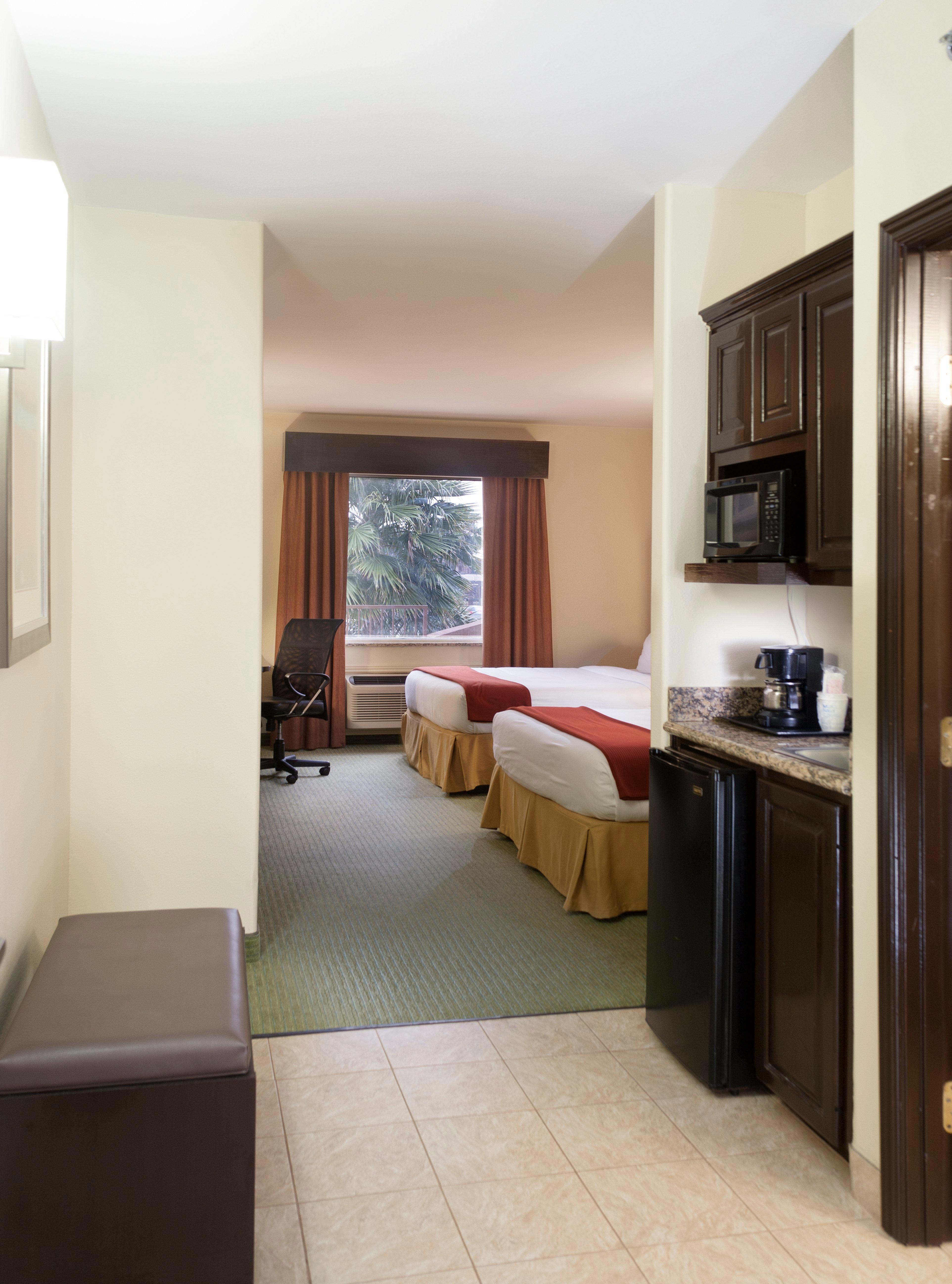 Holiday Inn Express Hotel And Suites Brownsville By Ihg Eksteriør bilde