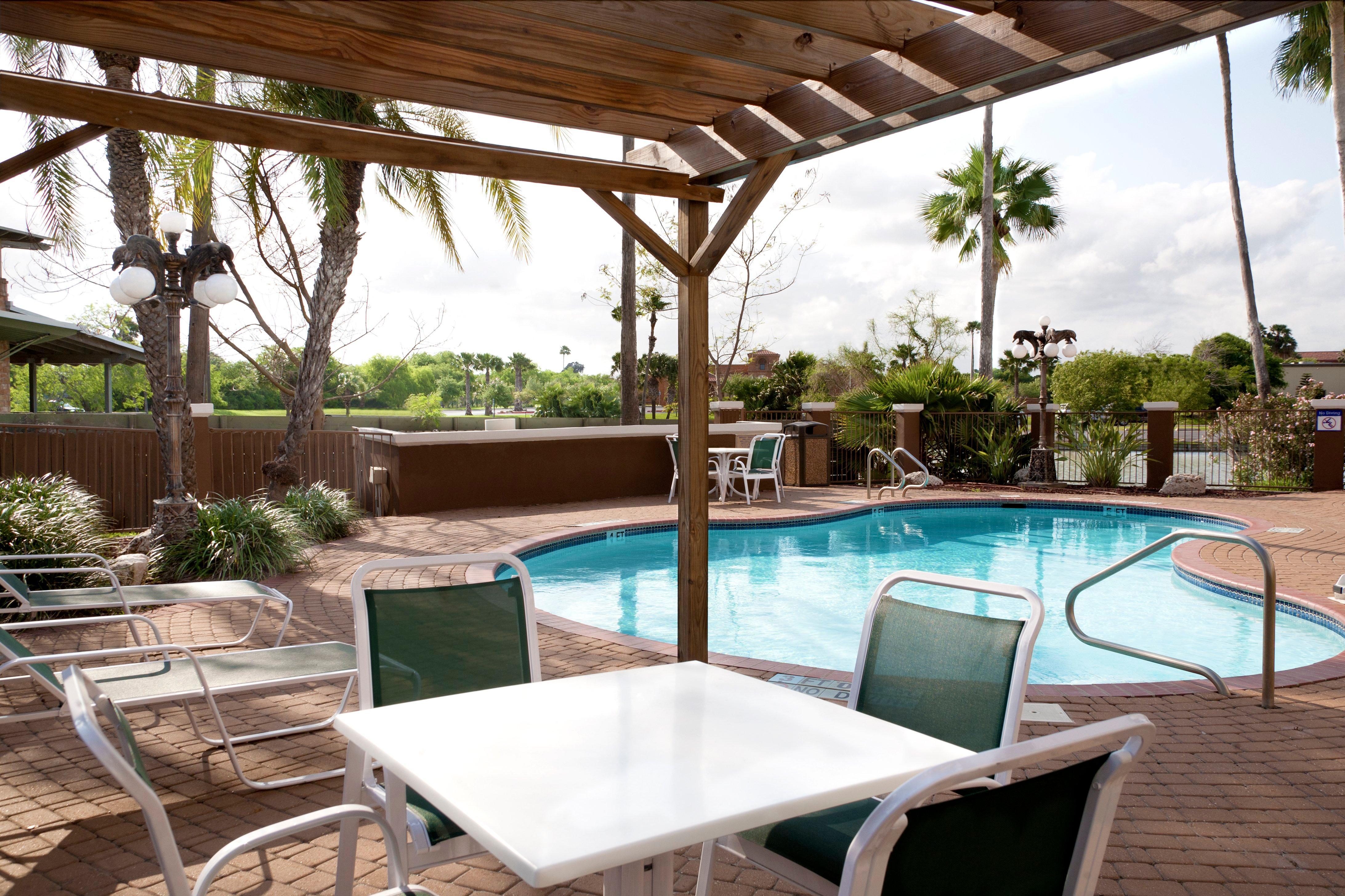 Holiday Inn Express Hotel And Suites Brownsville By Ihg Eksteriør bilde