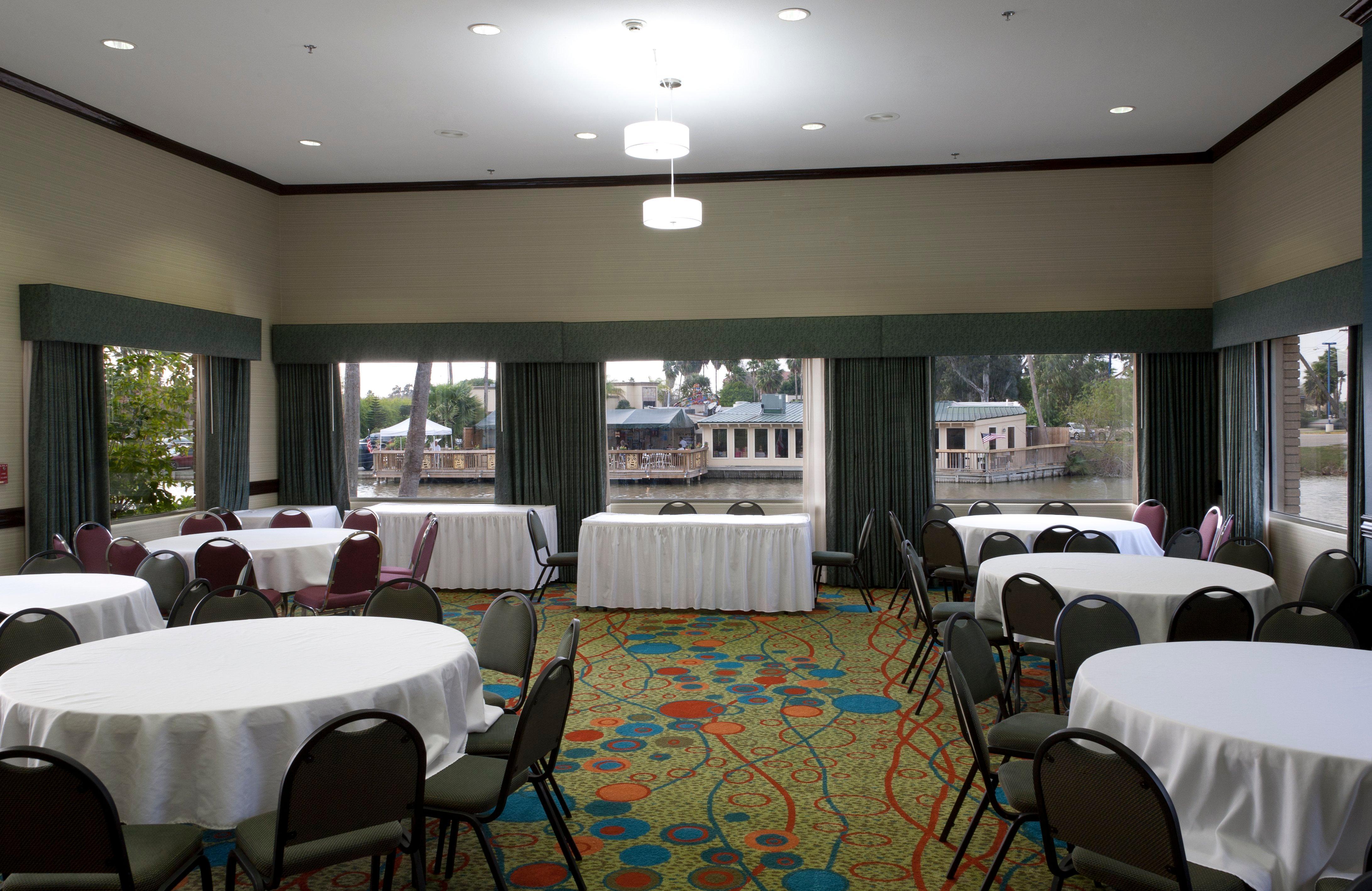 Holiday Inn Express Hotel And Suites Brownsville By Ihg Eksteriør bilde