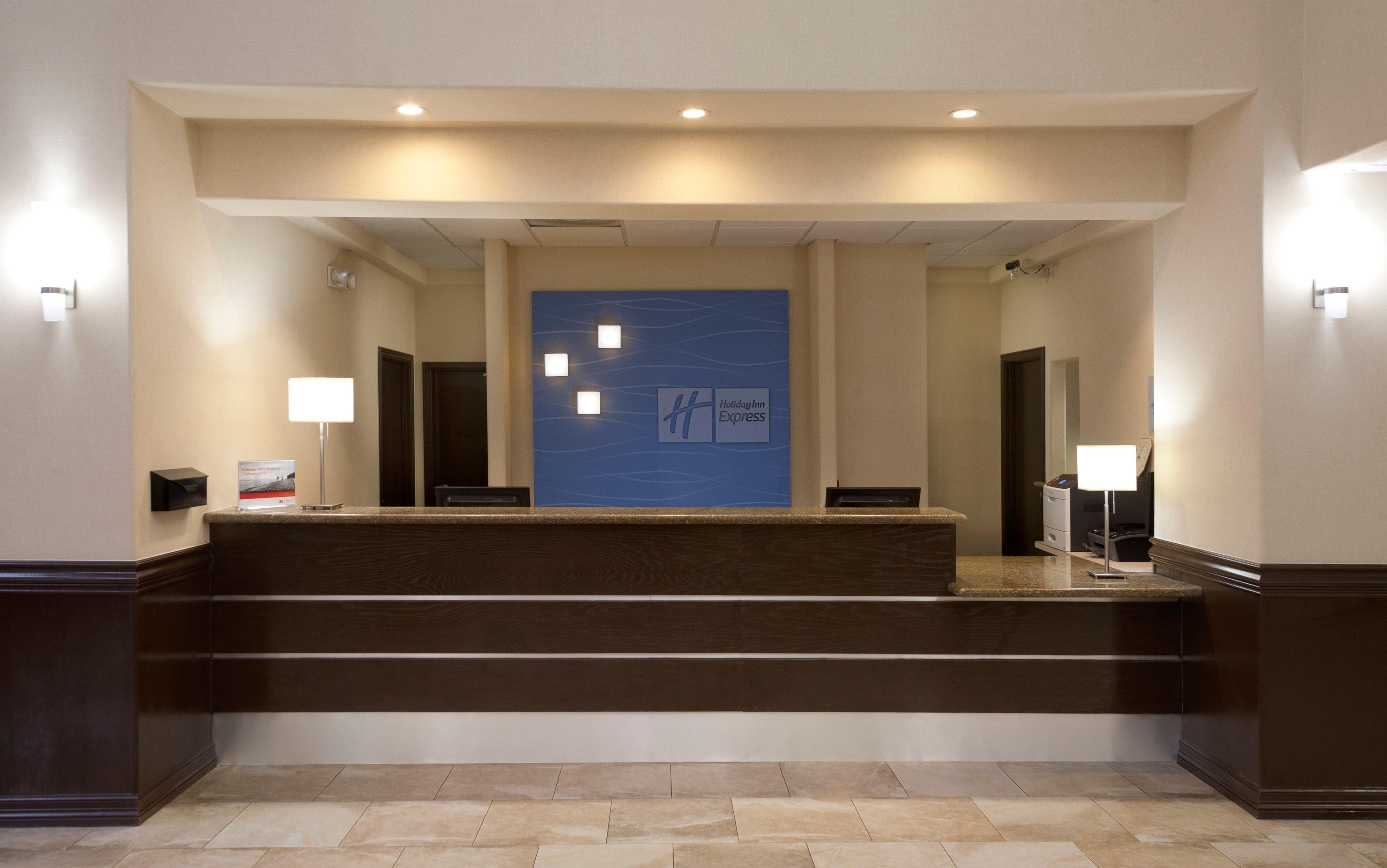 Holiday Inn Express Hotel And Suites Brownsville By Ihg Eksteriør bilde