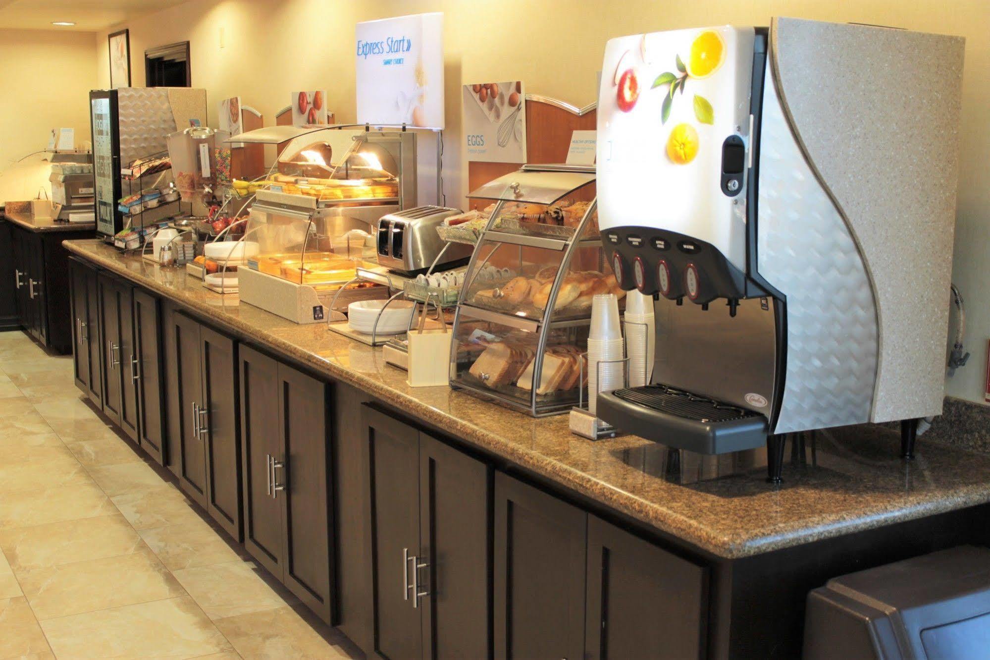Holiday Inn Express Hotel And Suites Brownsville By Ihg Eksteriør bilde